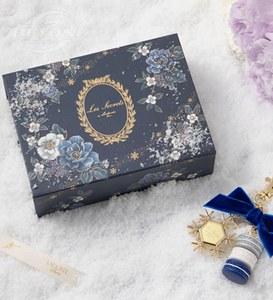 Sang Trọng Biểu Tượng Tùy Chỉnh Có Thể Tái Chế Các Tông Hộp Giấy Cứng Nhắc Trắng Mỹ Phẩm Quần Áo Nắp Và Cơ Sở Hộp Quà Tặng - Product Image 1