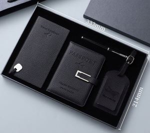 Ensemble de porte-documents de voyage personnalisé, étiquette de bagage et carnet de notes avec coffret cadeau pour les occasions de remise de diplôme - Vente chaude - Product Image 2