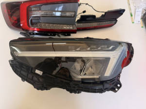 Phare avant LED d'<span class=keywords><strong>occasion</strong></span> d'origine à bas prix 32140435 436 32140440 441 442 Plug and Play Gauche Droit pour <span class=keywords><strong>Volvo</strong></span> <span class=keywords><strong>C40</strong></span> EC40 2022-2025 - Product Image 2