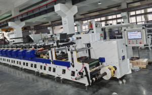 6 8 Color Servo Alta velocidad Tipo de pétalo Uv Etiqueta adhesiva Máquina de impresión flexográfica en línea - Product Image 2