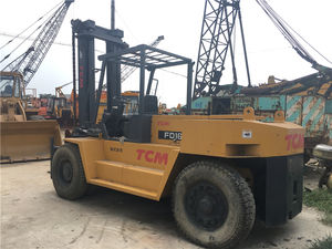 Vente flash : Chariot élévateur d'occasion TCM FD160 pour travaux de terrassement - Product Image 3