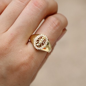 Duyizhao Bague en zircon cubique Notre Dame <span class=keywords><strong>de</strong></span> <span class=keywords><strong>Guadalupe</strong></span> Vierge Marie Bijoux religieux Bague en or pour femmes Bijoux - Product Image 2