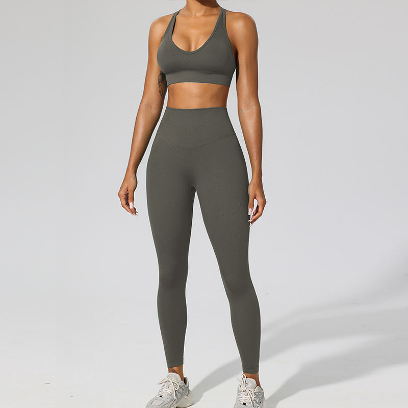 นกนางนวลสีเทา