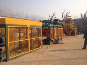 Machines de fabrication de briques en béton, sable et ciment entièrement automatiques QT6-15 de haute qualité à <span class=keywords><strong>prix</strong></span> bas, machine à pavés - Product Image 1
