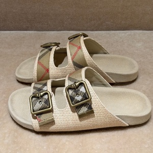 Pantuflas de Fieltro al por Mayor, Pantuflas de Lujo de Diseñador de Marca Famosa, Pantuflas Casuales con Logotipo Personalizado, Pantuflas Antideslizantes para Mujer, Pantuflas de Playa - Product Image 2