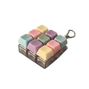 Produits Phares 2026 : Porte-clés Keycap Unique Transparent Minimaliste Lumineux pour Sacs à Dos - Product Image 1