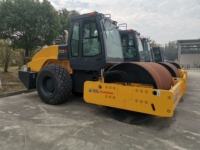 Pas cher prix machine de construction compacteur rouleau sec humide champ rouleau compresseur 12 tonnes à vendre