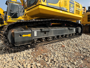 Excavatrice hydraulique sur chenilles Komatsu PC210 d'occasion d'origine japonaise, 21 tonnes, à faible nombre d'heures de fonctionnement, idéale pour la construction - Vente chaude - Product Image 5