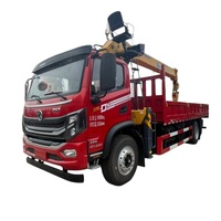 Grue montée sur camion Dongfeng 8T avec moteur et boîte de vitesses haute performance dotées de composants essentiels (moteur et roulements)