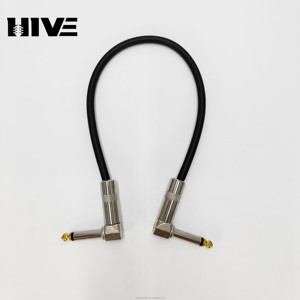 Câble audio coudé HIVE30CM 6,35 mm (1/4 pouce) pour effets et accompagnement, blindé anti-bruit, pièce unique - Product Image 4