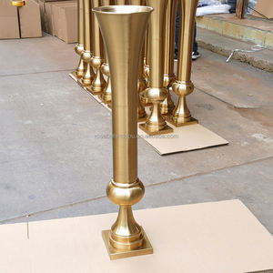 Ваза золотого цвета - Product Image 3