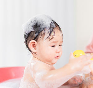 Peine de champú de silicona para bebé, limpieza de baño, exfoliante, champú de masaje para bebé - Product Image 2