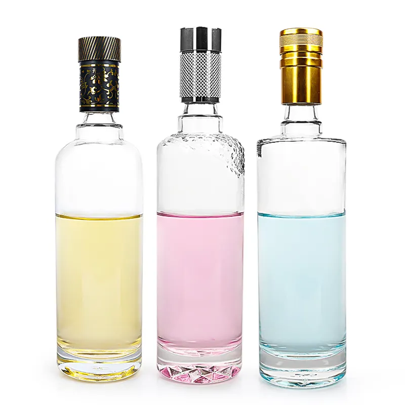 Bouteille en verre vide de luxe super blanche de 530ml 16oz pour liqueur exotique/alcool/spiritueux avec couvercle scellé