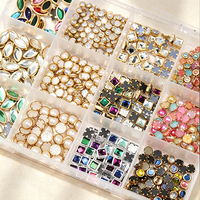12 Grilles de Breloques Mixtes en Strass pour Ongles, Cadre Doré, Pierres Colorées Ovales, Carrées et Rondes, Clous en Alliage pour Ongles, Fournitures de Décoration de Manucure