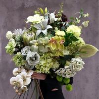 Groothandel Groene Serie Bloemarrangement Passende Kunstbloem Enkelstam Zijden Takkenboeket voor Bruiloft Huisdecoratie