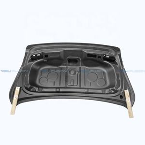 Coffre arrière en fibre de carbone de type OEM pour Infiniti Q60 CV37 2017-2022 (à partir de 2017) - Product Image 5