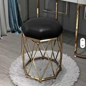 เก้าอี้แต่งหน้าเหล็กดัดสไตล์หรูหราทันสมัยแบบนอร์ดิกสำหรับสาวๆ ลดราคาพิเศษ - Product Image 3