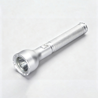 Lampe torche industrielle Exd IIC T6 Gb rechargeable 565lm longue portée en aluminium pour la lutte contre les incendies, la recherche et le sauvetage, étanche
