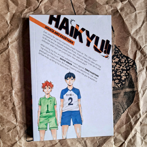 Haikyu vol. 2 de Haruichi Furudate, libro de bolsillo, éxito de ventas para adultos - Product Image 1