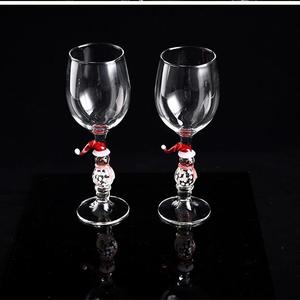 Coupe <span class=keywords><strong>de</strong></span> Noël en verre à haute teneur en borosilicate <span class=keywords><strong>de</strong></span> style américain avec design du <span class=keywords><strong>père</strong></span> Noël Gobelet à vin rouge élégant pour les fêtes - Product Image 4