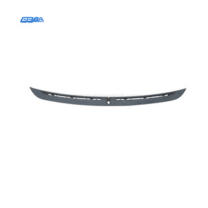 Rejilla antivaho original de segunda mano para parabrisas de Ferrari F12 2012-2018 OE 84714712 - Product Image 3