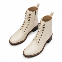 Bottes à talon épais en cuir crème pour femme avec fermeture éclair intérieure, style combat, vente en gros, fournisseur OEM ODM, usine 2026