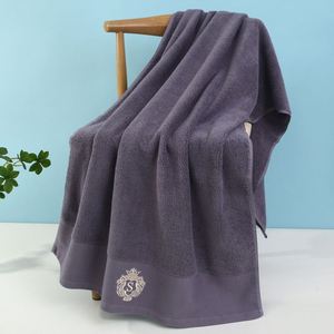 Serviette de bain d'hôtel et de douche en coton 100% de haute qualité avec logo personnalisé en gros - Product Image 4
