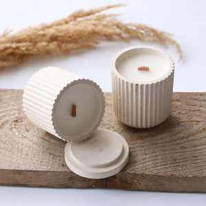 Velas Aromáticas de Cera de Soya con Etiqueta Personalizada AIKUN, Fragancia para el Hogar, Vela de Cemento, Empaque de Regalo para Exhibiciones en Boutiques - Product Image 1