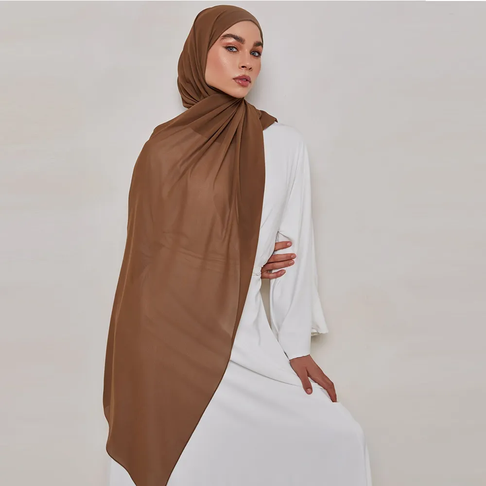Venta al por mayor de color sólido Premium gasa bufanda Kashka diadema femenina islámica Headwraps Hijab para las mujeres