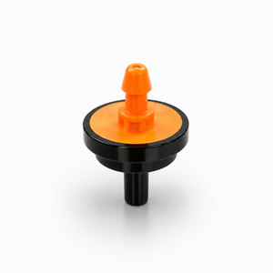 Dispositivo de Riego por Goteo con Disco Redondo Negro y Naranja, Cabezal de Goteo con Púas para Jardín, Huerto y Paisajismo - Product Image 1