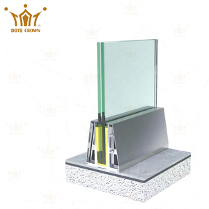 Garde-corps en verre de piscine sans monture moderne balustrades à fente en U en aluminium mains courantes de poteau en acier inoxydable accessoires de siège de pied de balcon - Product Image 3