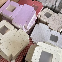 Boîtes en papier YZ carrées avec fenêtre transparente, boîte cadeau personnalisée avec logo, boîte artisanale haut de gamme pour l'emballage d'accessoires pour cheveux