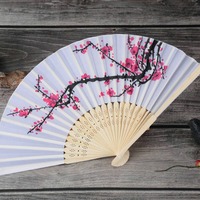 Kipas Lipat Bambu Sutra Klasik Motif Bunga Plum Lukisan Tinta Cetak Hadiah Kerajinan Kipas Bambu Grosir HZ