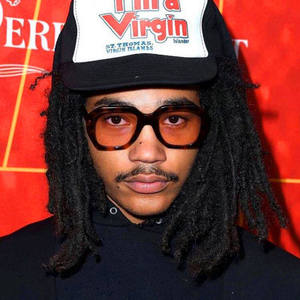 Gafas de Sol de Moda 2021 para Hombre y Mujer, Montura Grande Cuadrada de Plástico, Lentes de Sol Irregulares con Protección UV400 - Product Image 3