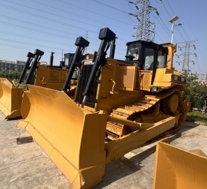 Precio de Fábrica, Bulldozer CAT Caterpillar D7H Usado, con Cabrestante, Cuchilla Hidráulica, Tractor de Orugas Caterpillar D7H de Segunda Mano - Product Image 1
