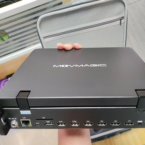 Commutateur vidéo HD 5 canaux Movmagic, commutateur de production en direct multi-caméras avec contrôle PTZ et boutons fonctionnels pour le streaming - Product Image 6