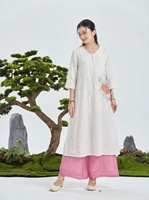Livraison rapide Robe maxi en lin brodée de fleurs blanches pour femmes Col en V Manches mi-longues Robe décontractée ample