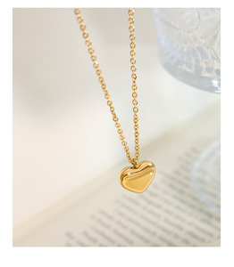 Caliente venta al por mayor tridimensional Simple corazón amor Collar chapado en oro 18K titanio acero clavícula cadena amantes - Product Image 3