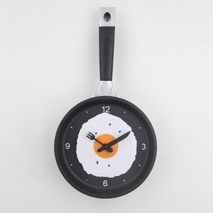 Orologio da Parete Unico a Forma di Padella, Orologi da Cucina Decorativi per la Casa, Orologio da Parete 3D in Resina a Forma di Uovo Fritto, Movimento Orologio - Product Image 1