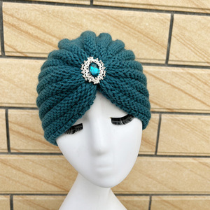 Gorros de Lana Tejidos Estilo Europeo Americano para Otoño Invierno, Diademas Cálidas, Tocados Étnicos con Pedrería para Mamá - Product Image 3