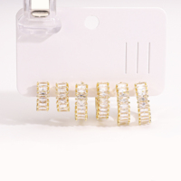 Joyería CM Al Por Mayor Latón Chapado en Oro de 14k Para Mujer Exquisitos Juegos de Pendientes de Circón de Moda Regalo Para Citas