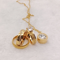 Alliances pour époux en plaqué acier inoxydable 5A Cz Diamant Amour Ensembles de mariée Plaqué or 24K Bagues de fiançailles de mariage Pendentif pour couples