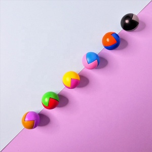 Haute Qualité pas cher Non-toxique <span class=keywords><strong>3D</strong></span> Drôle <span class=keywords><strong>Crayon</strong></span> de Cire 12 Couleurs <span class=keywords><strong>3D</strong></span> En Forme D'oeuf Peinture Sécurité Crayons En Plastique - Product Image 4