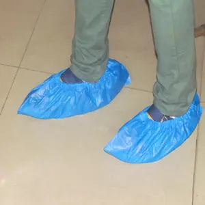 Copriscarpe impermeabile monouso con copertura CPEshoe made in China con prezzo di fabbrica