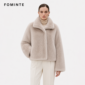 Cappotto in Ecopelliccia per <span class=keywords><strong>Donna</strong></span> Taglie Forti, Giacca Corta Invernale Calda, Morbida e alla Moda, <span class=keywords><strong>Abbigliamento</strong></span> di Lusso - Product Image 3