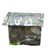 Abri moderne pour chats errants d'extérieur avec motif imprimé, doublure isolante, chaud pour l'hiver, résistant aux intempéries, maison fermée pour chats sauvages