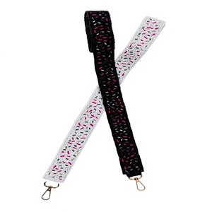 Nouvelle Sangle de Sac Brodé Go Deacs Noire avec Lettres Dorées, Forme Rectangulaire, Accessoire Textile Fait Main pour Sacs à Main - Product Image 2