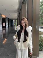 Cardigan en tricot pour femme avec capuche en fausse fourrure, fermeture éclair intégrale, coupe oversize, manches longues, poches, pull d'hiver, fabricant OEM ODM sur mesure en gros