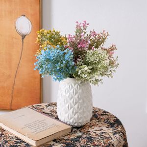 Bouquet de fleurs artificielles CallaFloral blanc, jaune, bleu, rose, rouge en plastique pour la décoration de la maison et des mariages - Product Image 1