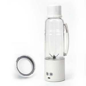 2026 Şarj Edilebilir <span class=keywords><strong>Blender</strong></span>, Bıçak Kapağıyla, Otomatik ve Yeni Pulse Fonksiyonu, Ev, Ofis, Spor Salonu için Seyahat Dostu Mini Mikser - Product Image 1